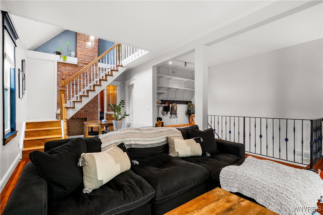 383 Prospect Avenue