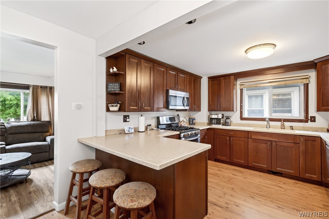 251 Parkwood Avenue