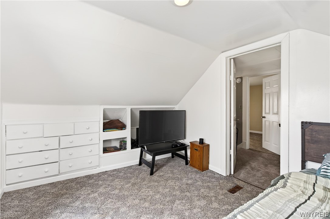 251 Parkwood Avenue