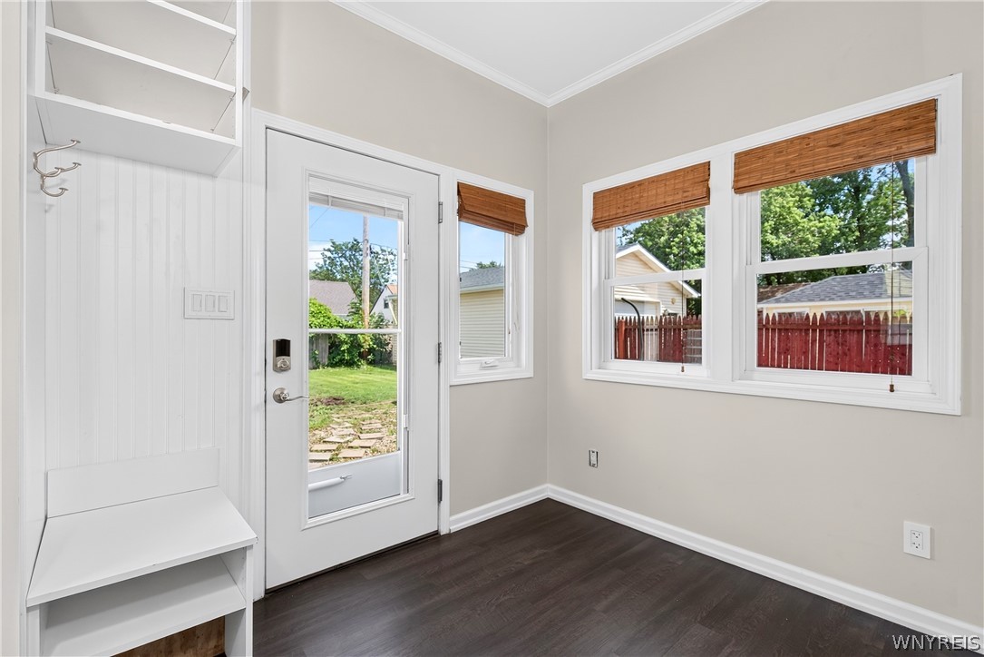 67 Nicholas Drive South