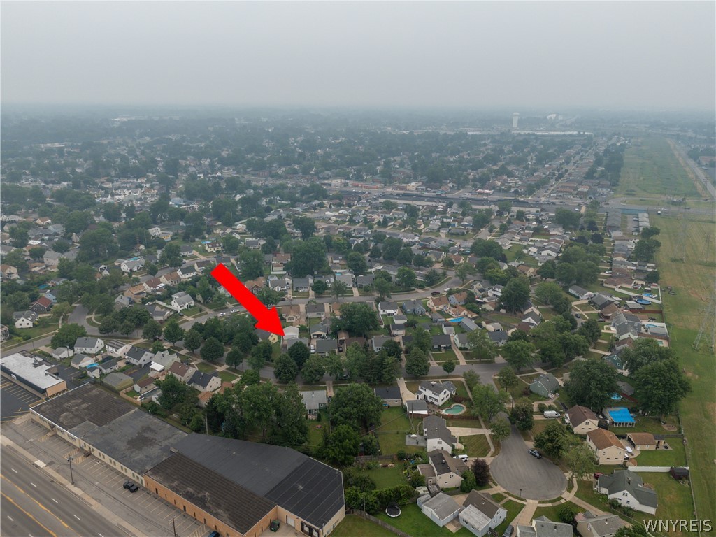 67 Nicholas Drive South