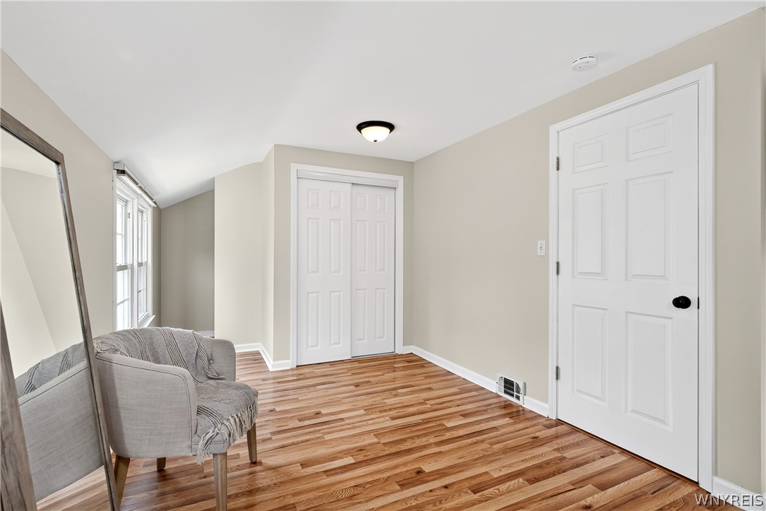109 Meadow Lane