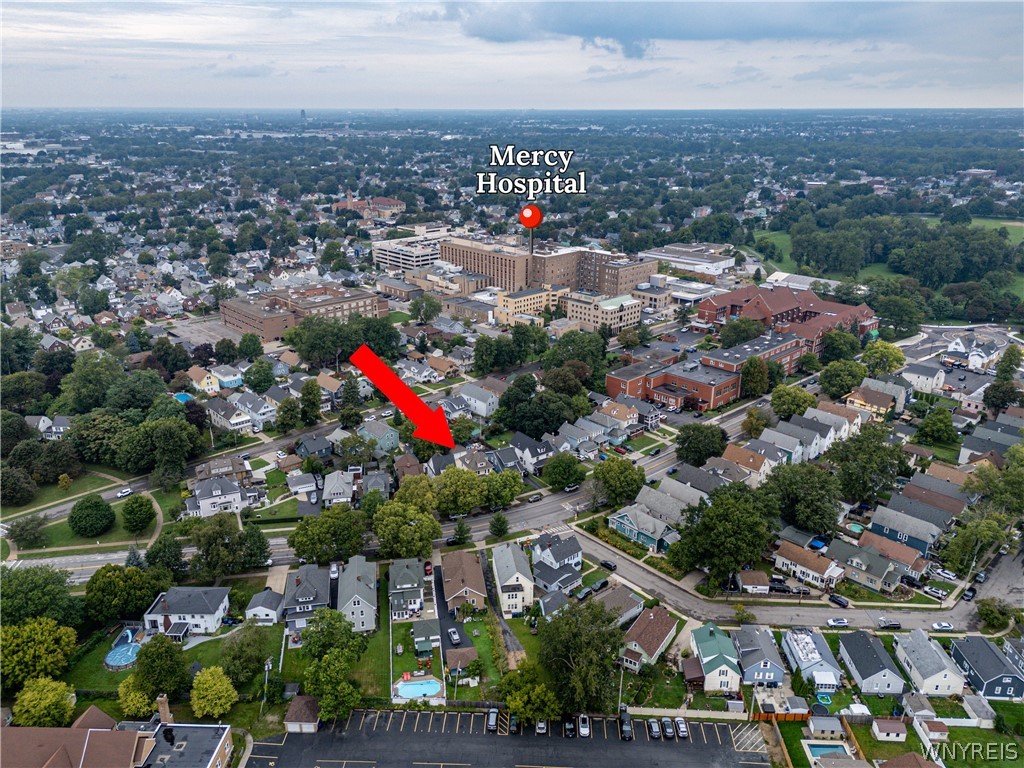 32 Red Jacket Parkway