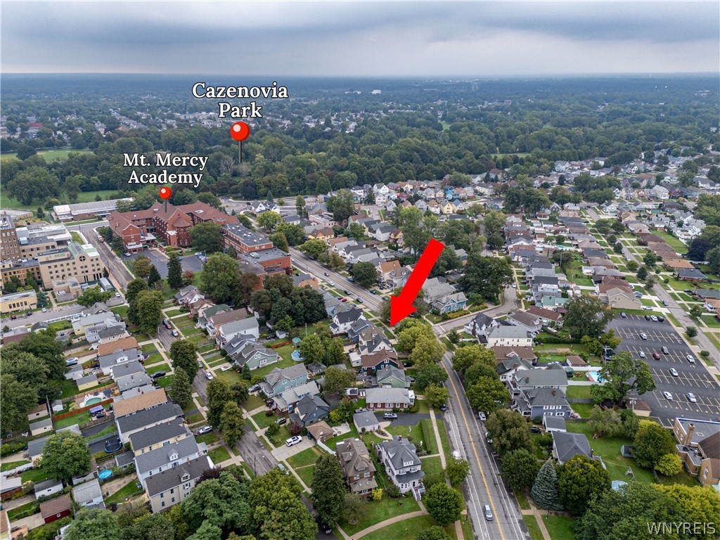 32 Red Jacket Parkway