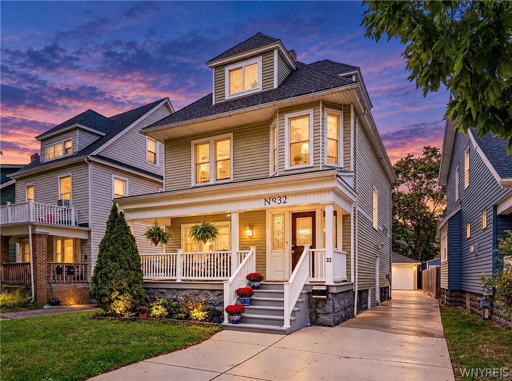 32 Red Jacket Parkway