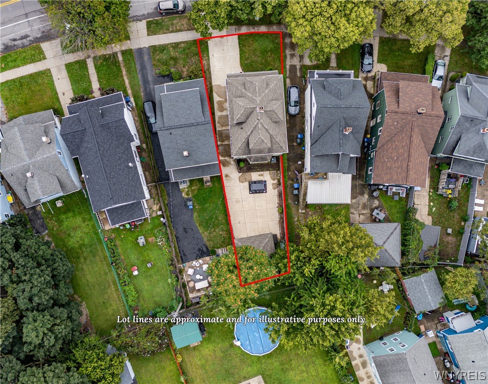 32 Red Jacket Parkway