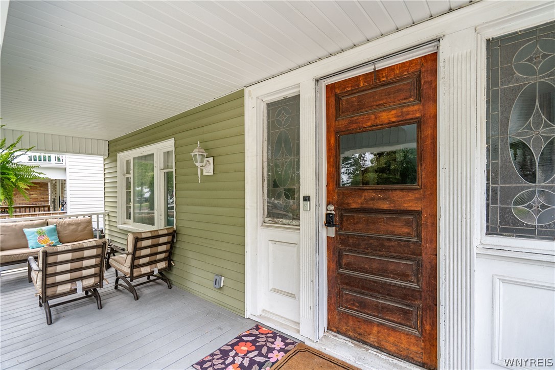 32 Red Jacket Parkway