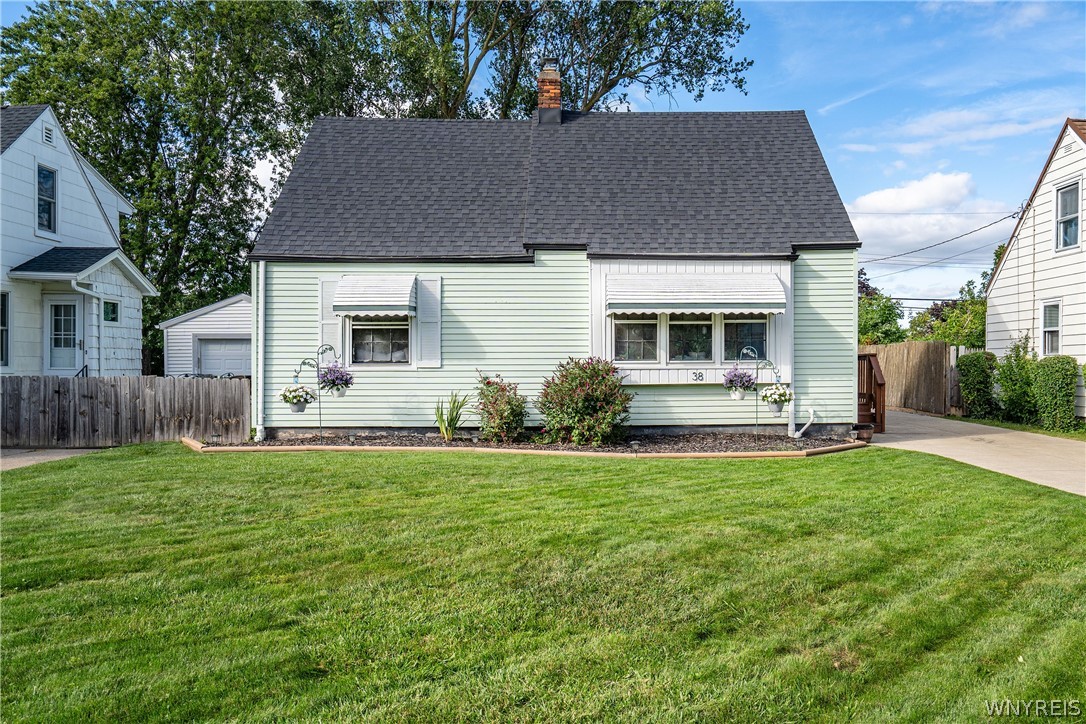 38 Old Colony Avenue