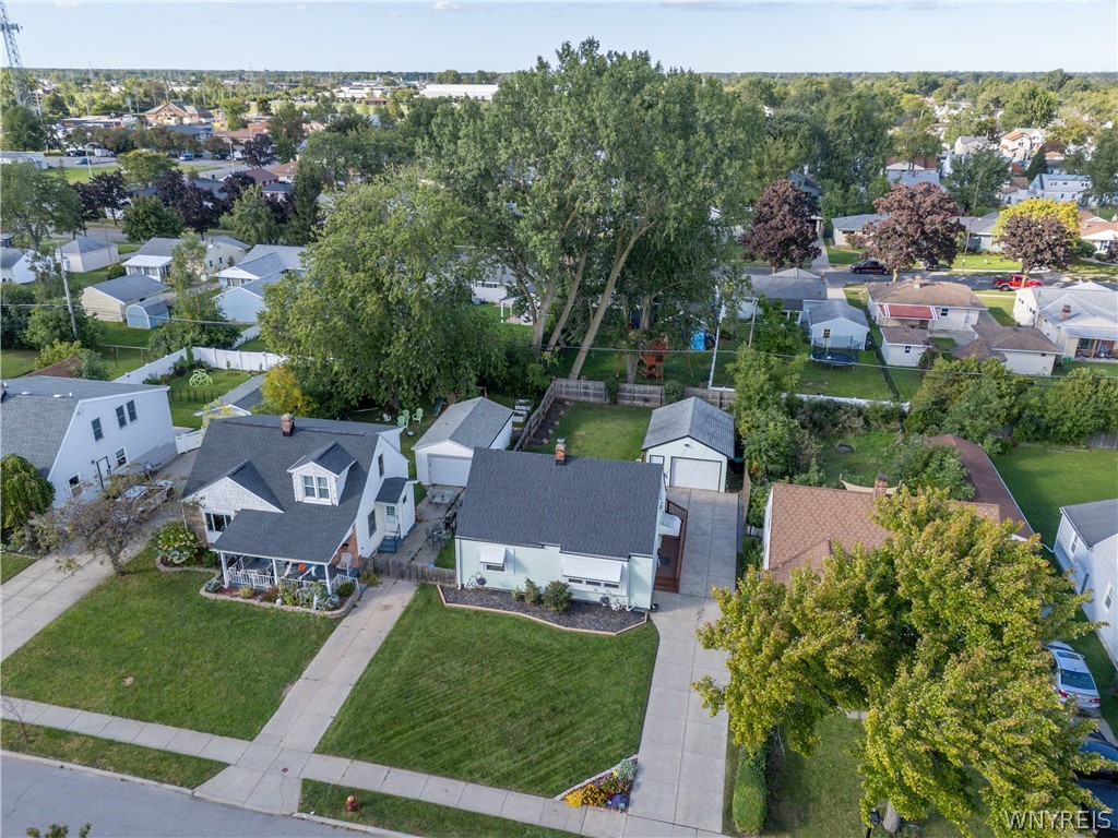 38 Old Colony Avenue