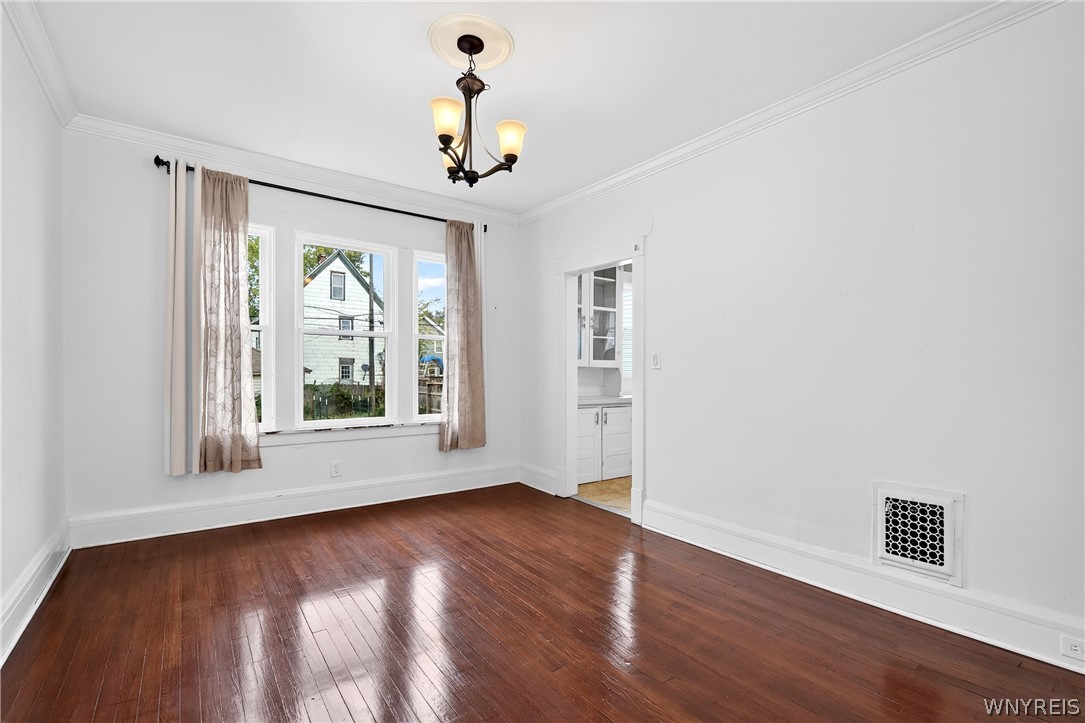 166 Woodside Avenue