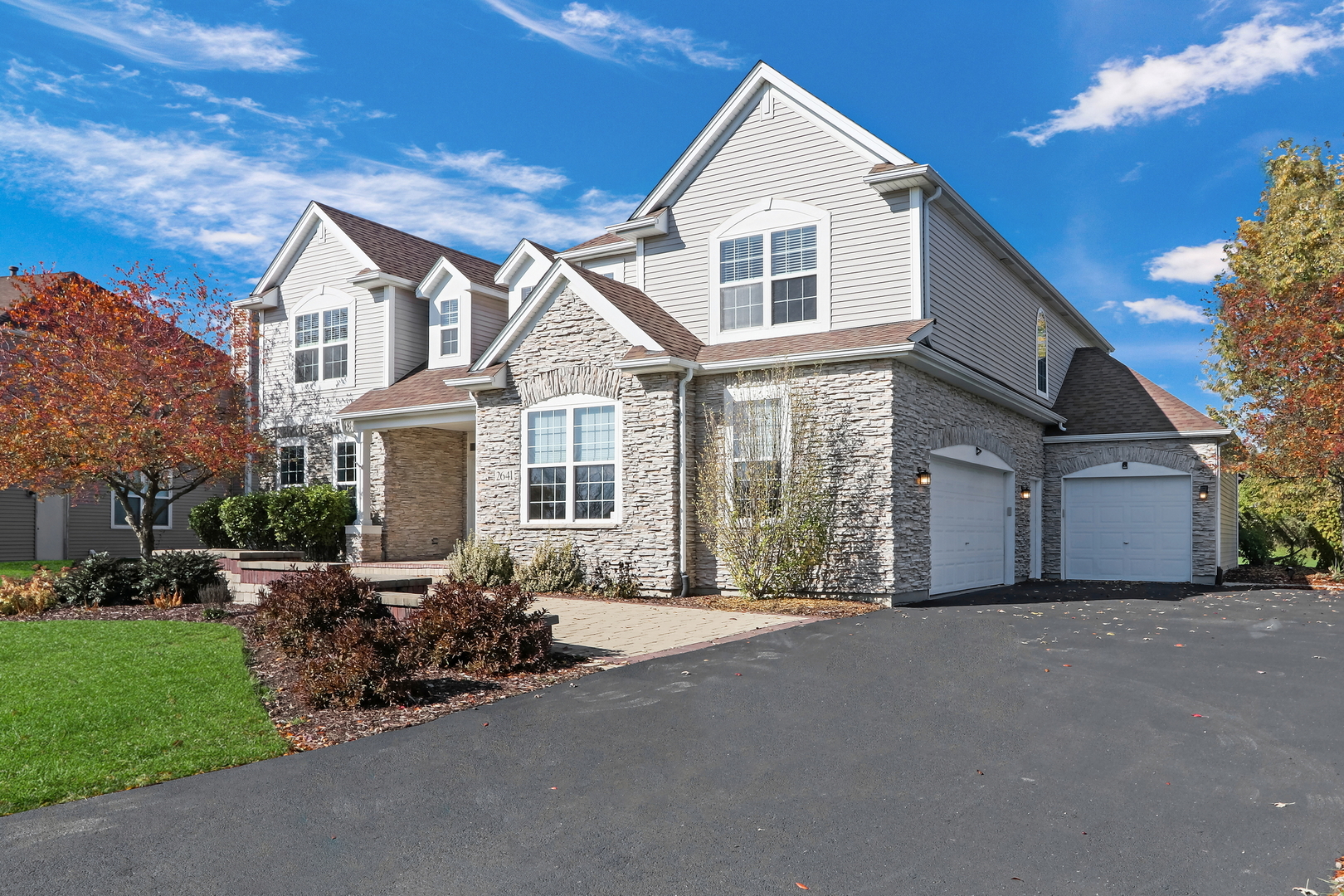 2641 Moutray Lane