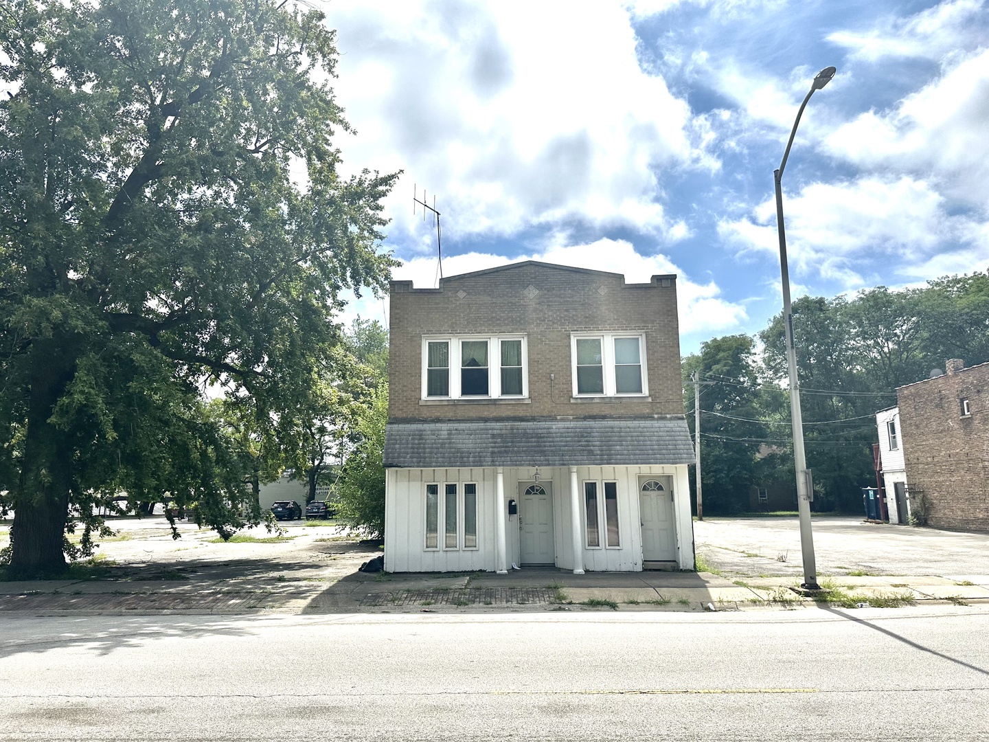 1727 W 170TH Street