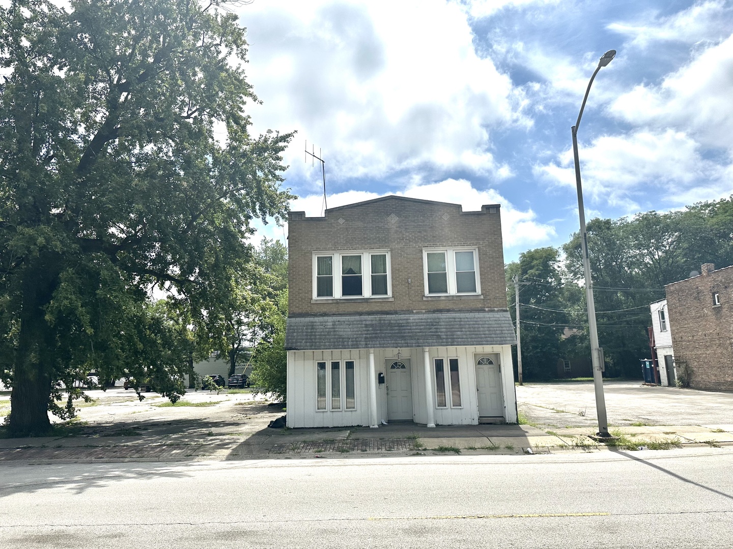 1727 W 170TH Street
