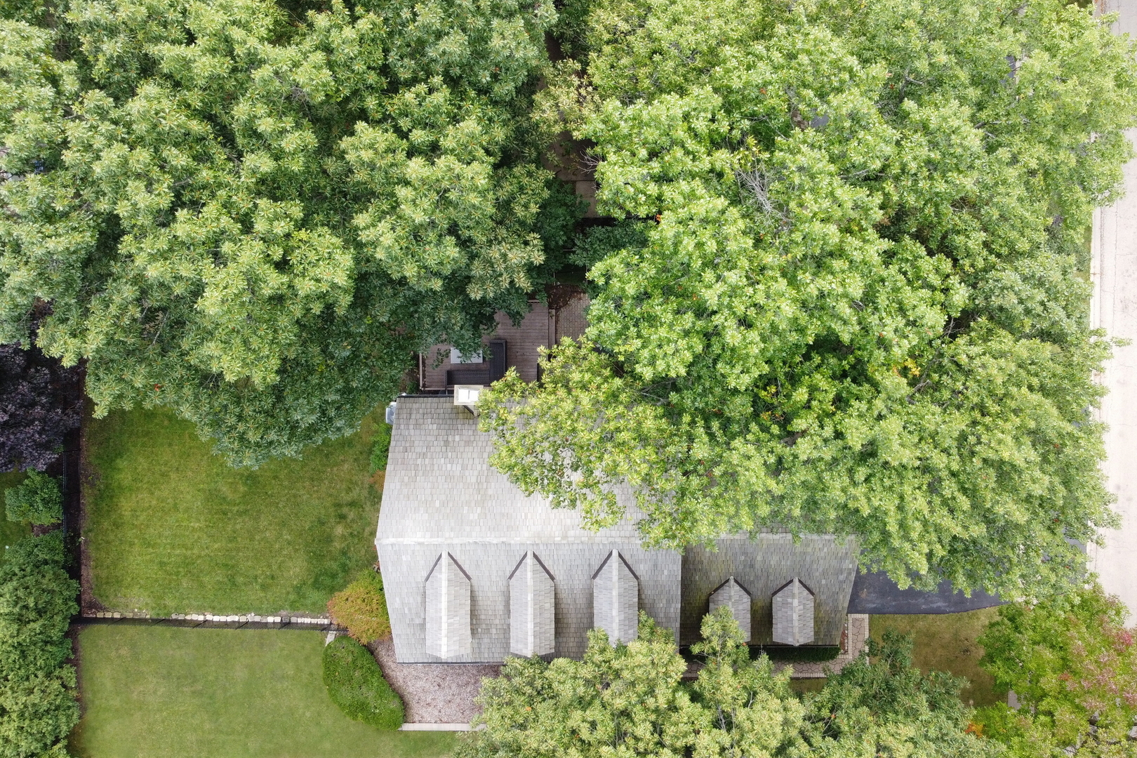 4851 Middle Road