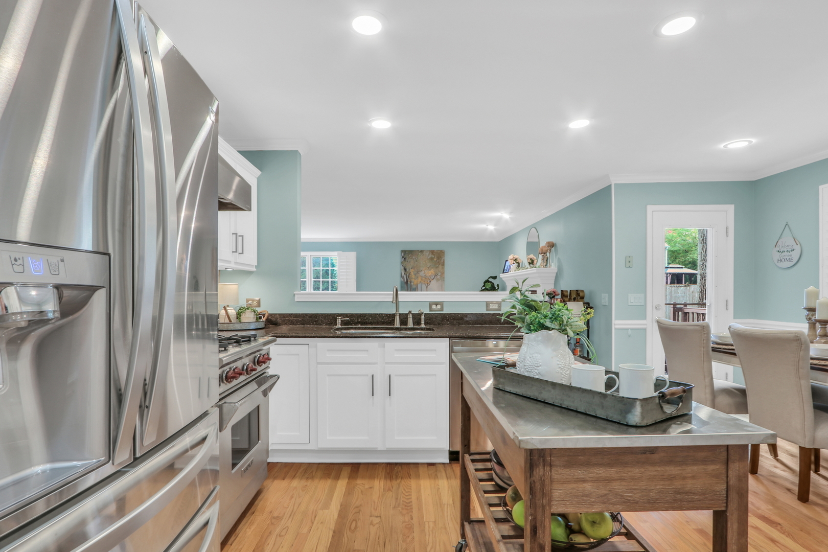 4851 Middle Road