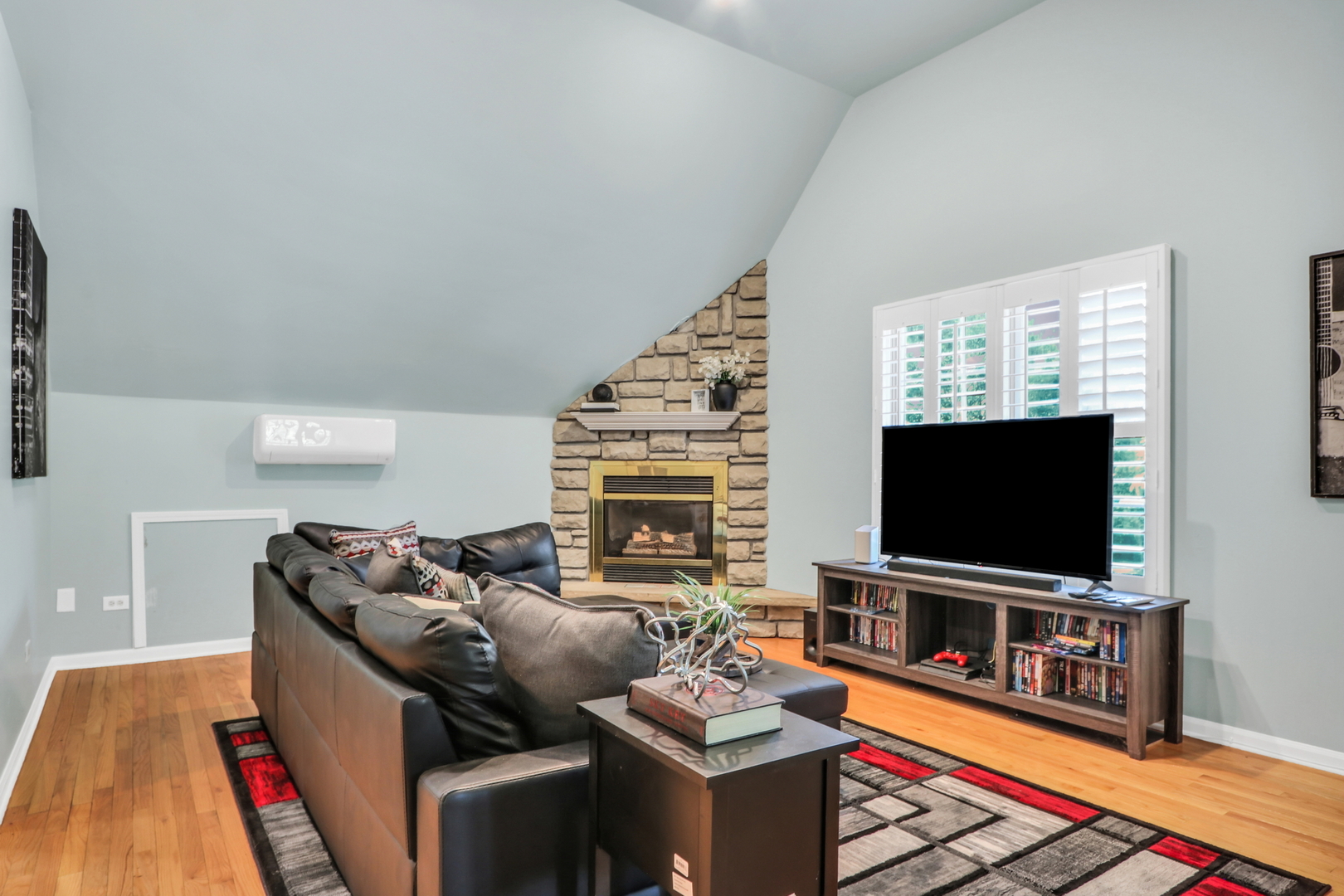 4851 Middle Road