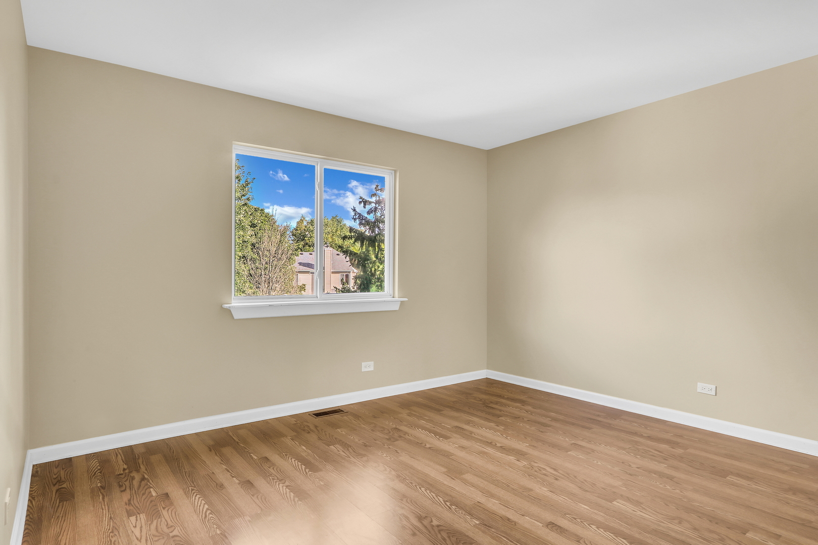 1157 Laurel Lane