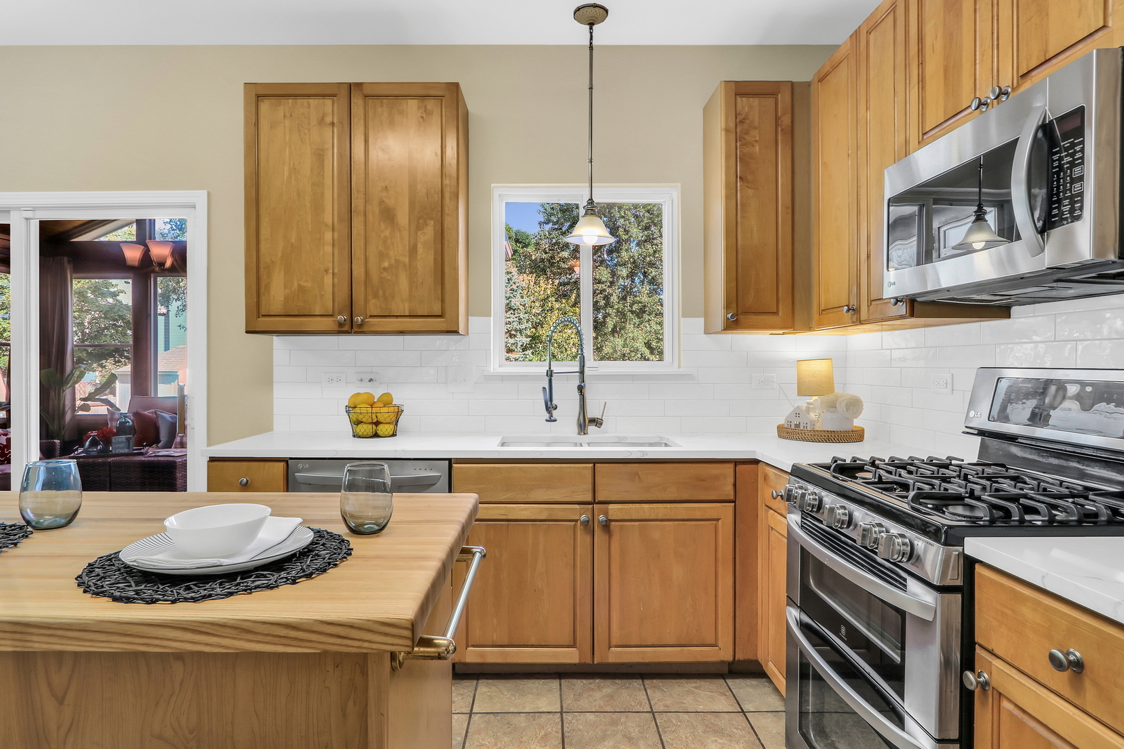 1157 Laurel Lane