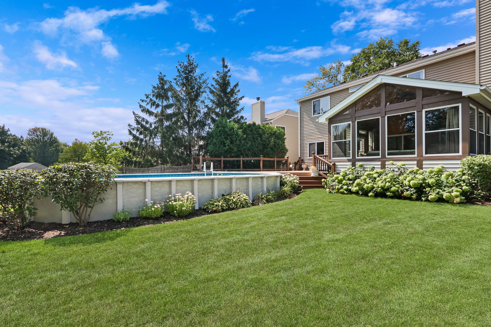 1157 Laurel Lane