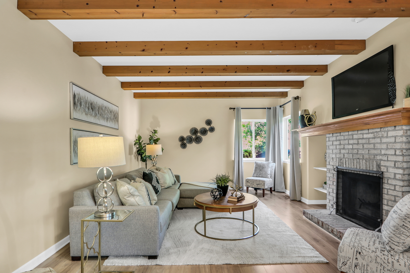 1157 Laurel Lane
