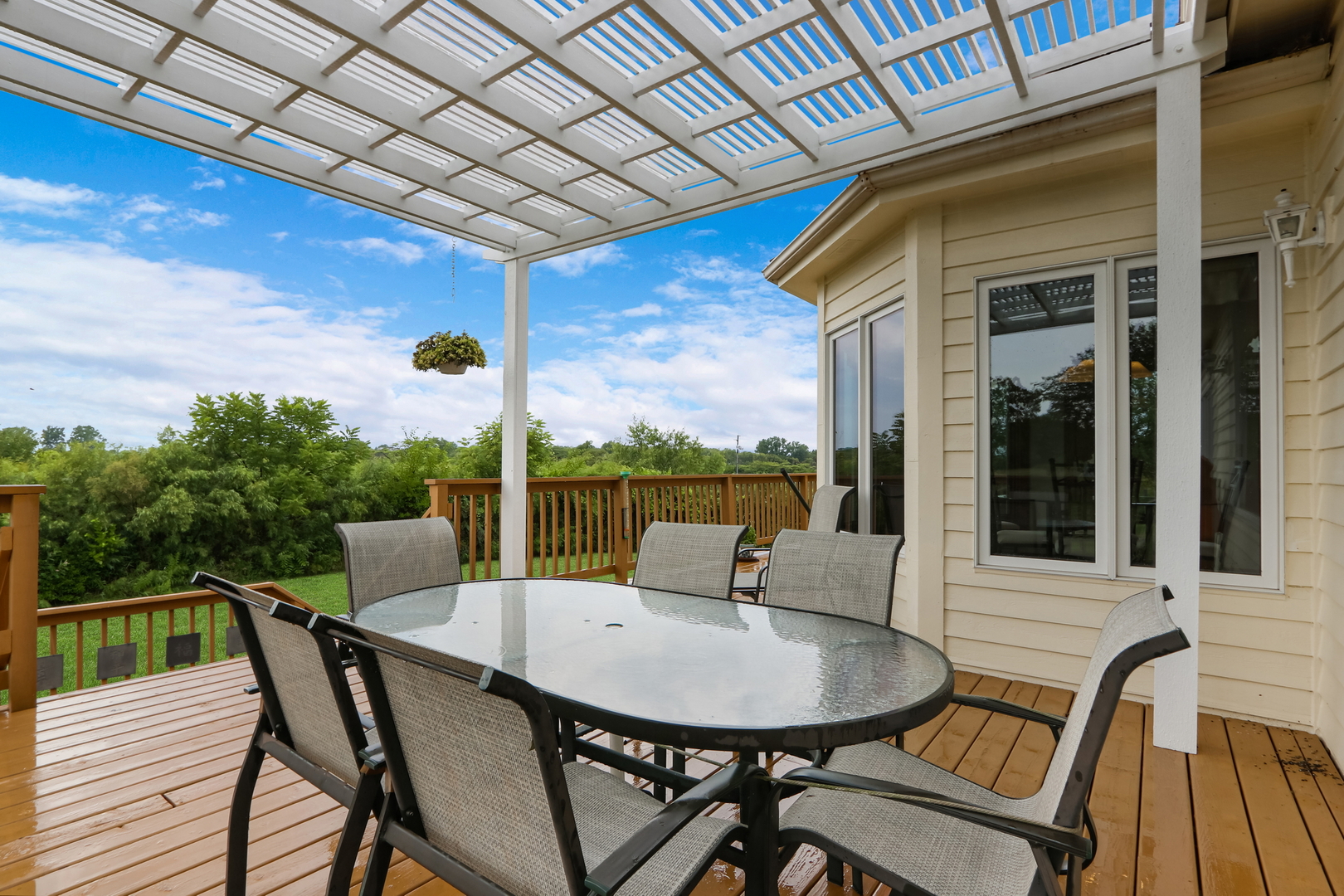 1400 Eagle Ridge Drive
