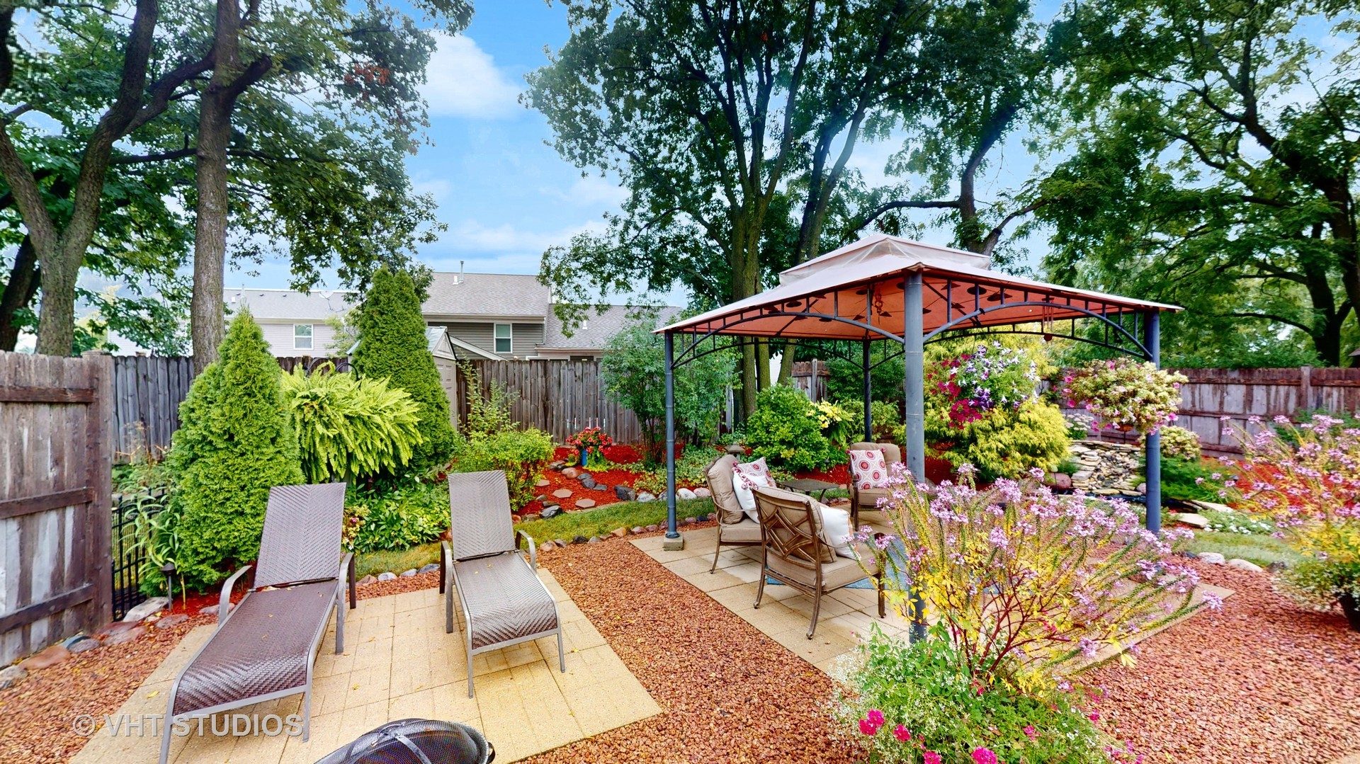 374 E Quaker Hollow Lane