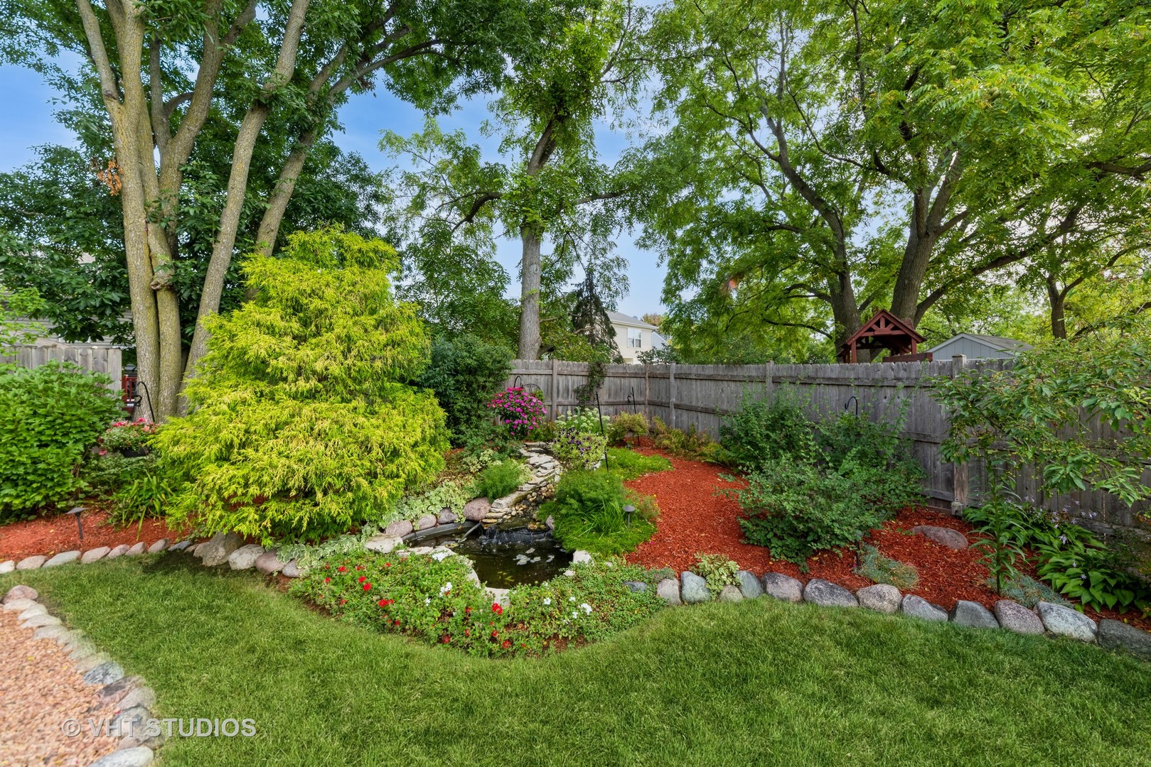 374 E Quaker Hollow Lane