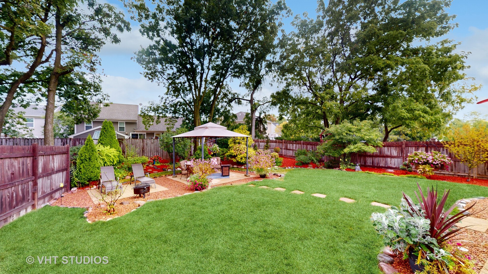 374 E Quaker Hollow Lane