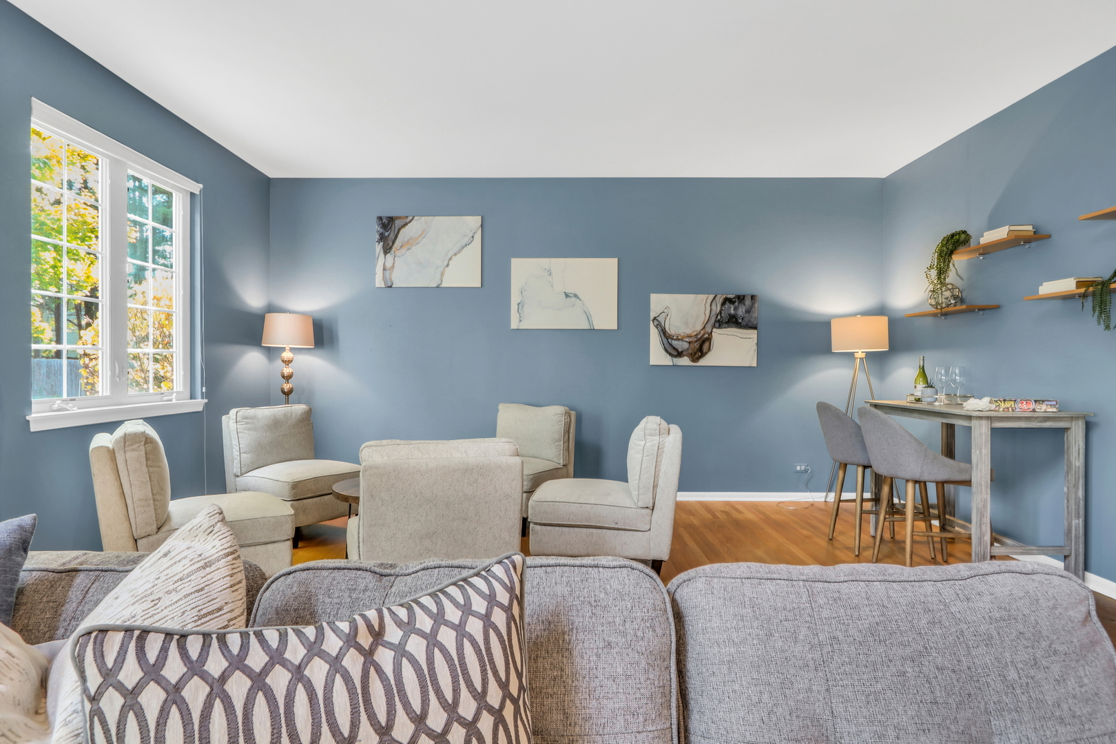 495 Old Walnut Circle