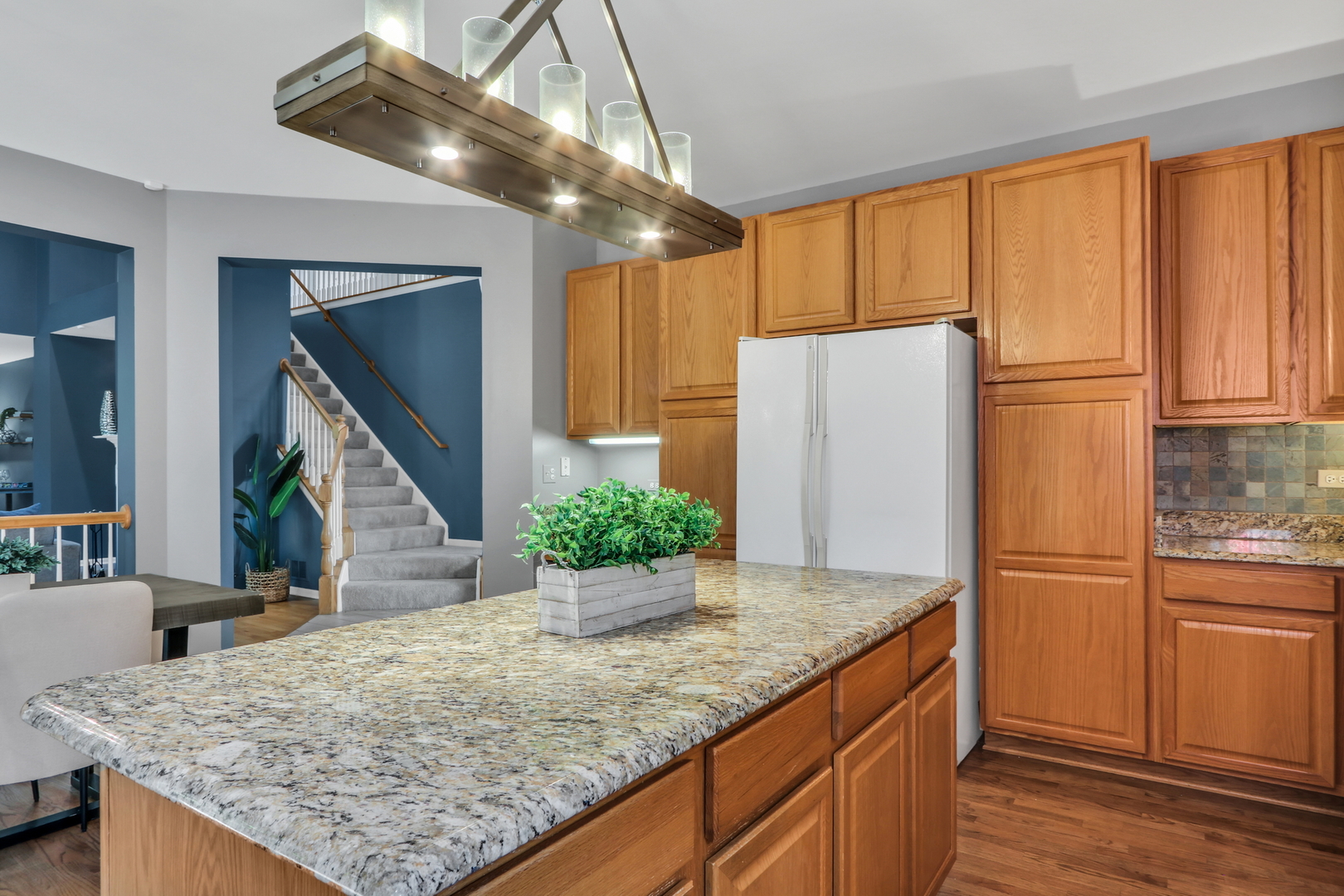 495 Old Walnut Circle