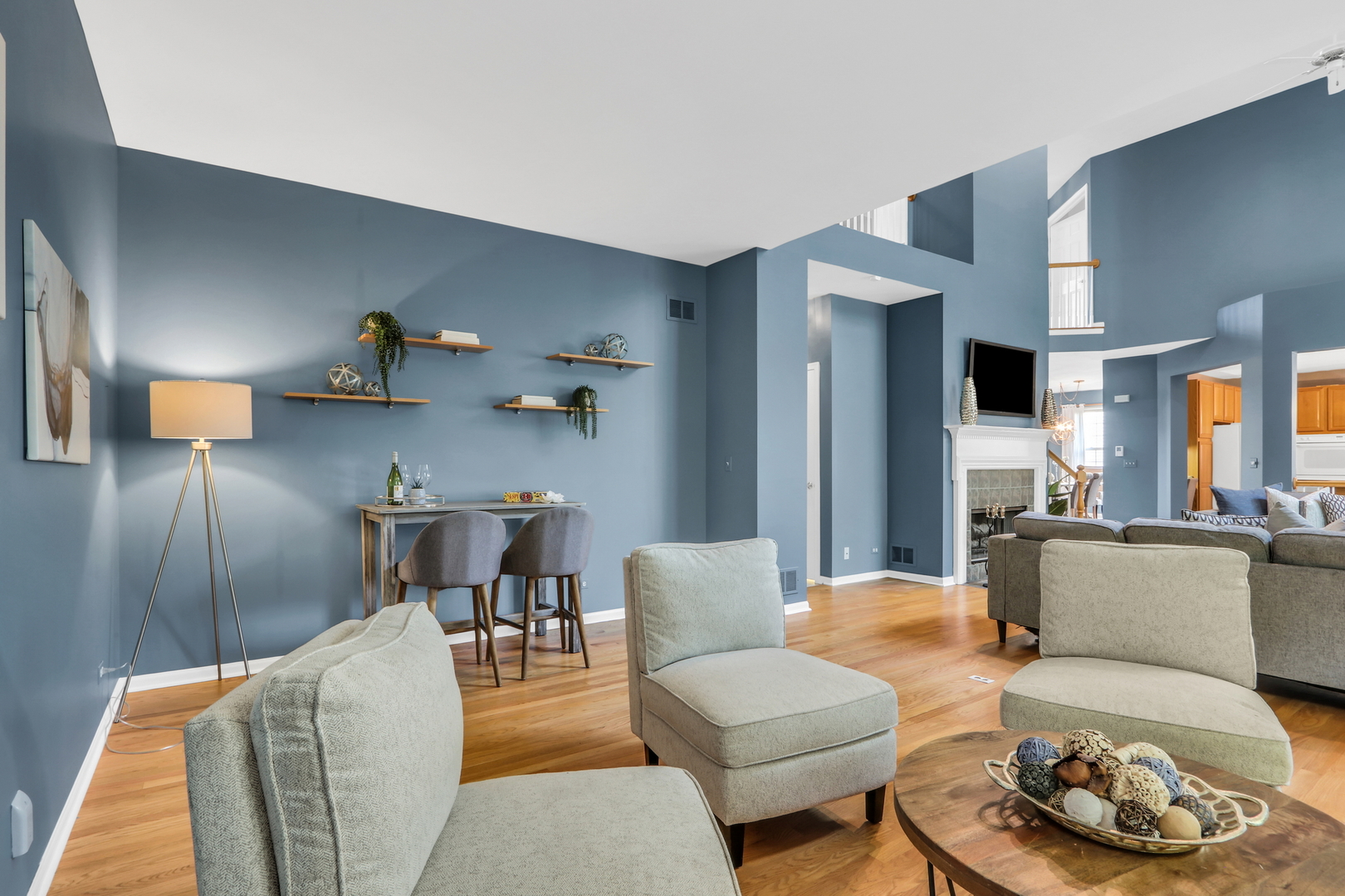 495 Old Walnut Circle