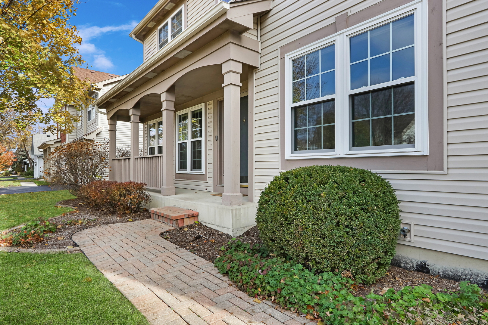 495 Old Walnut Circle