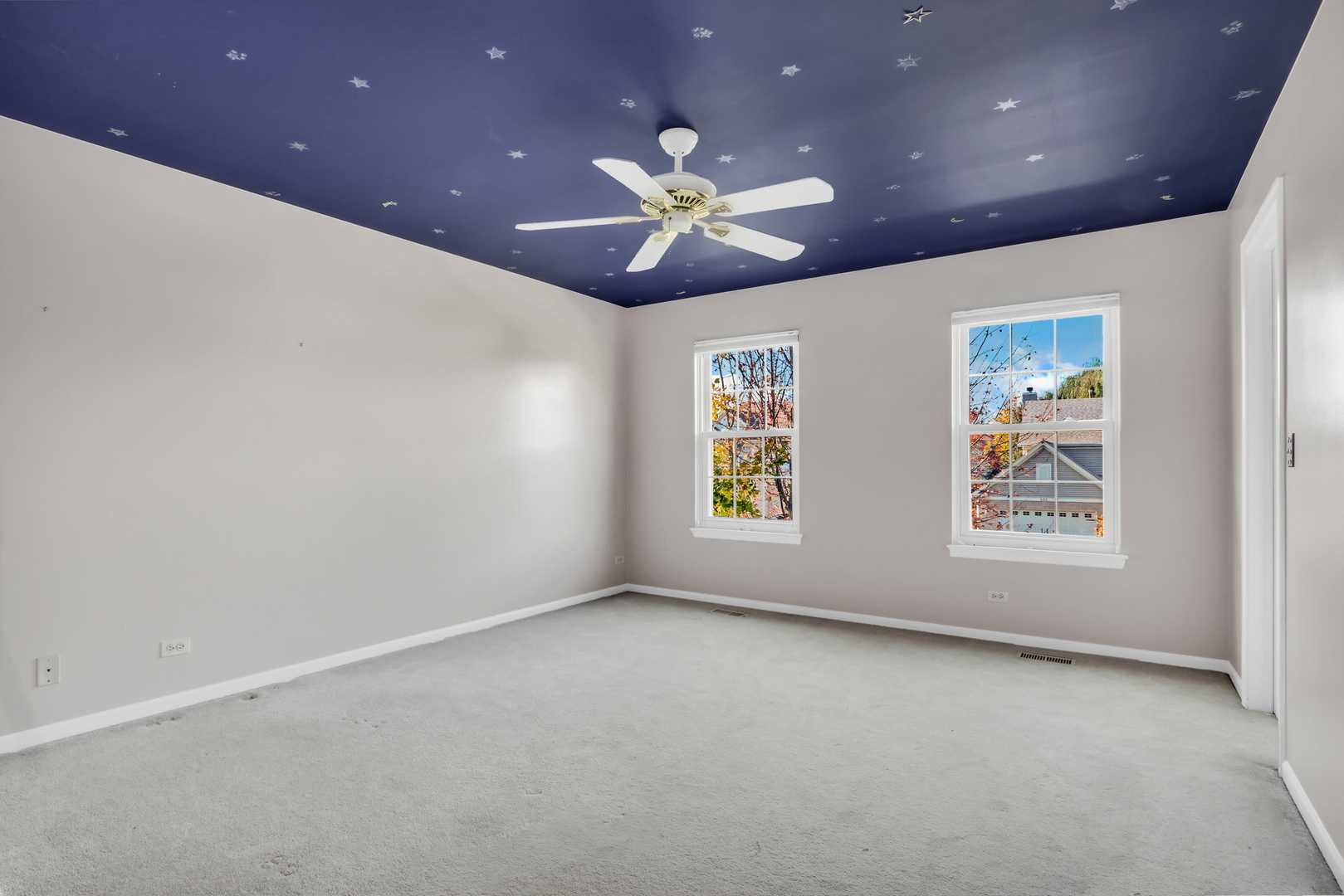 495 Old Walnut Circle