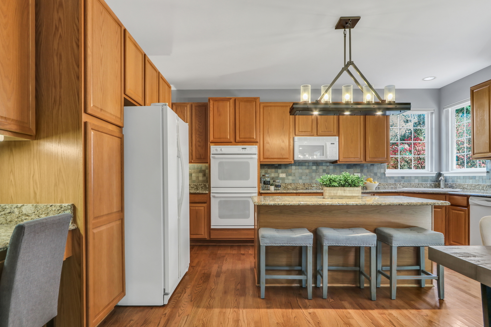 495 Old Walnut Circle