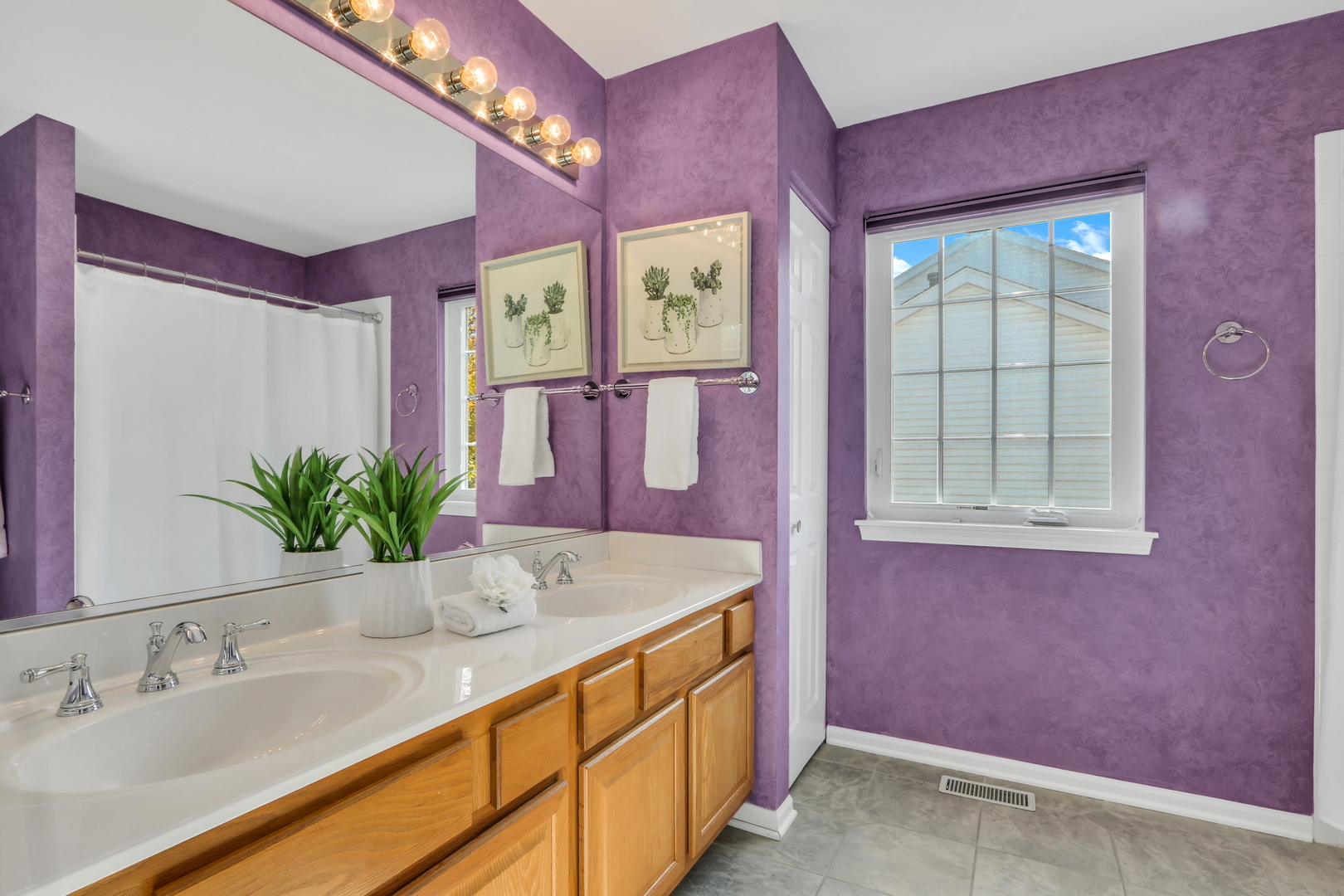 495 Old Walnut Circle