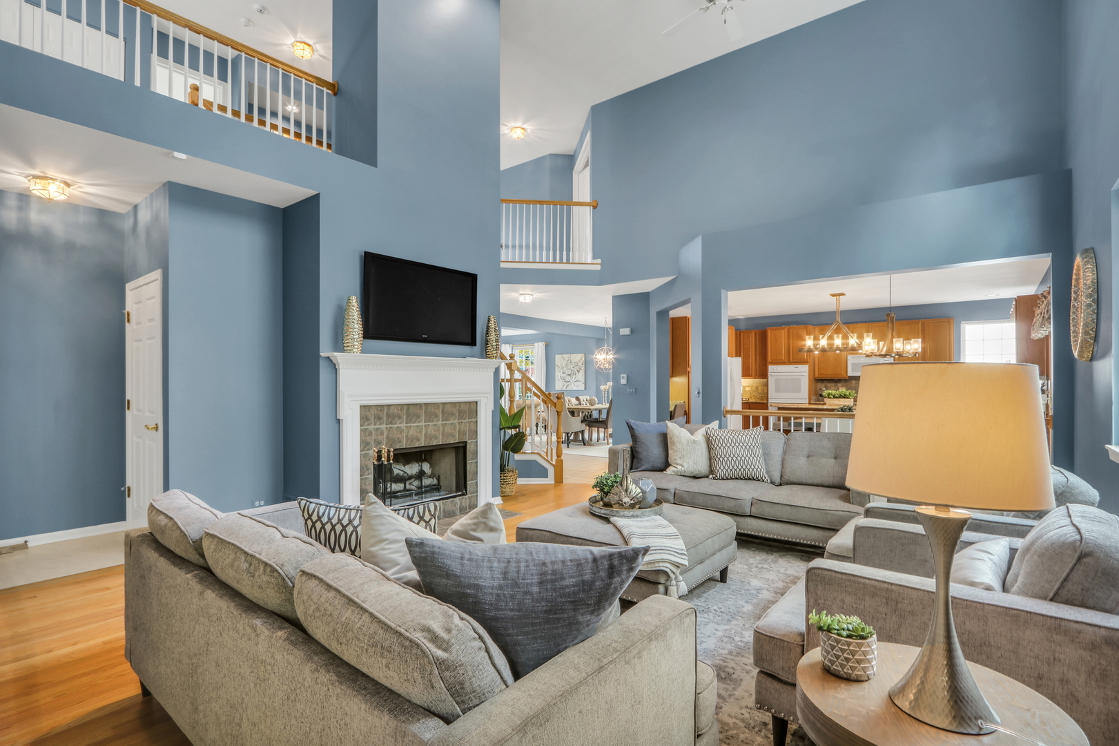 495 Old Walnut Circle
