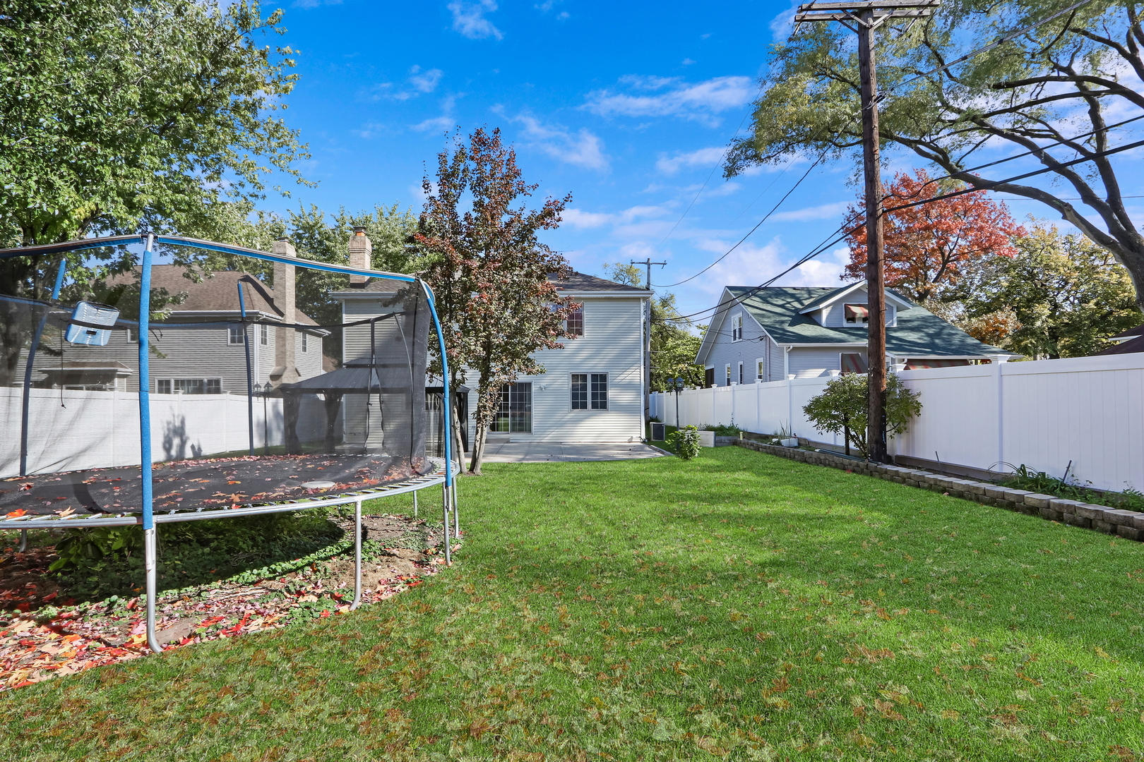 1018 S RIVERSIDE Drive