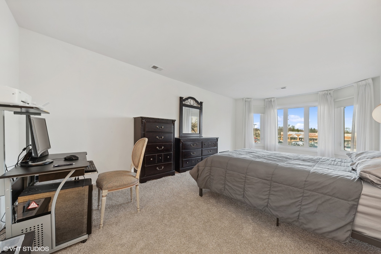 100 Lake Boulevard Unit: 638