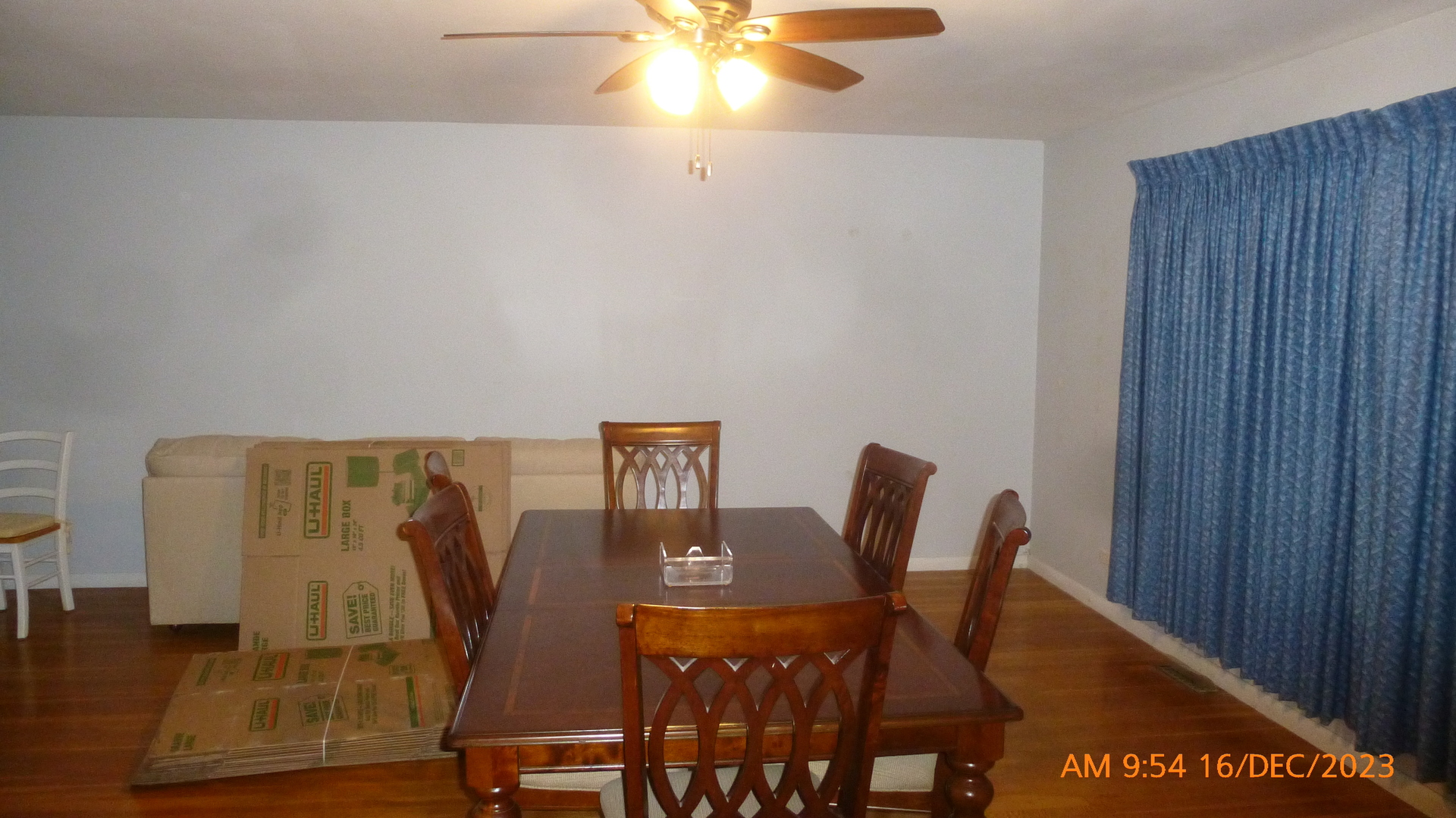 30W142 Claymore Lane