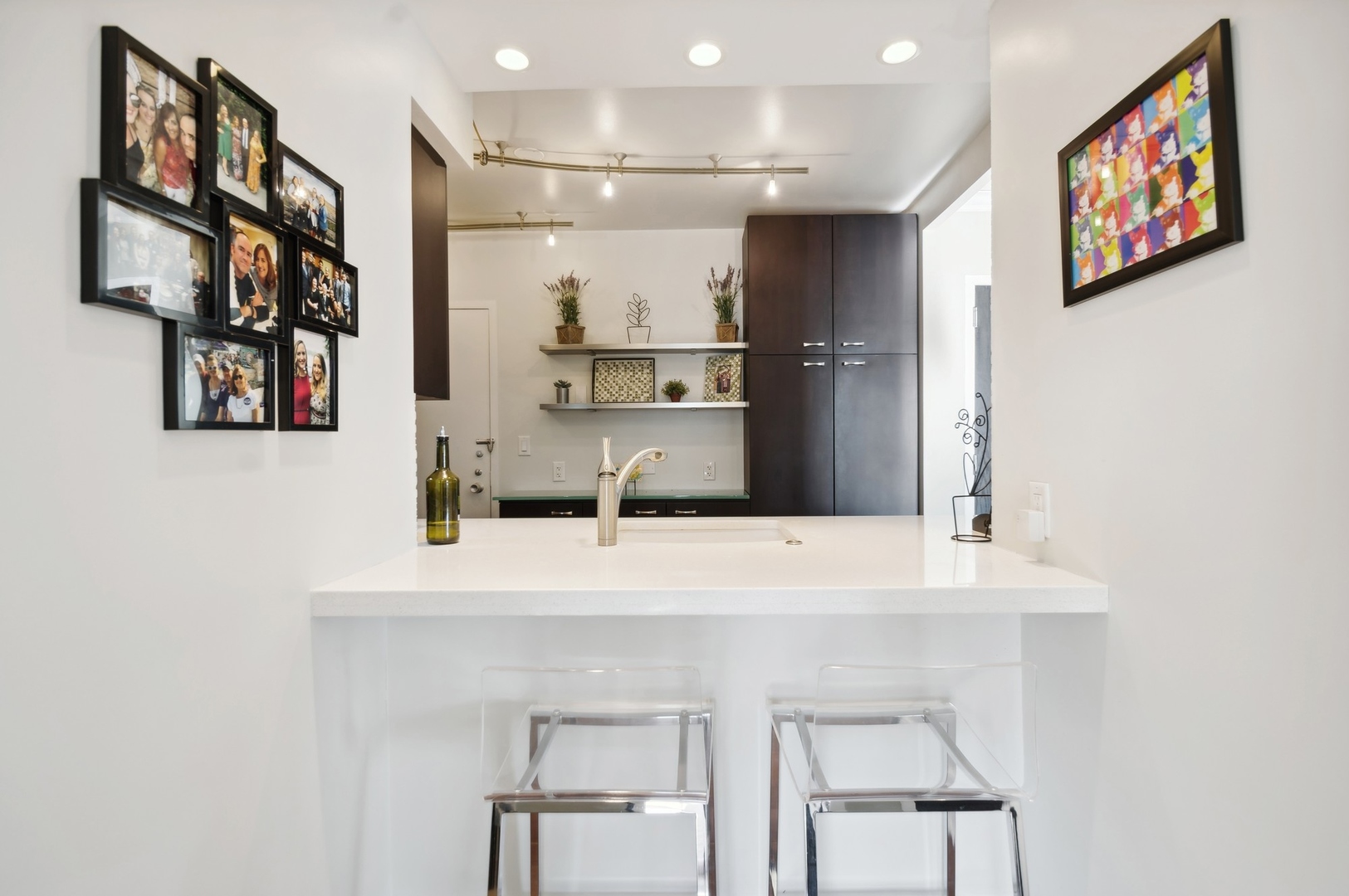 1550 N Lake Shore Drive Unit: 23B
