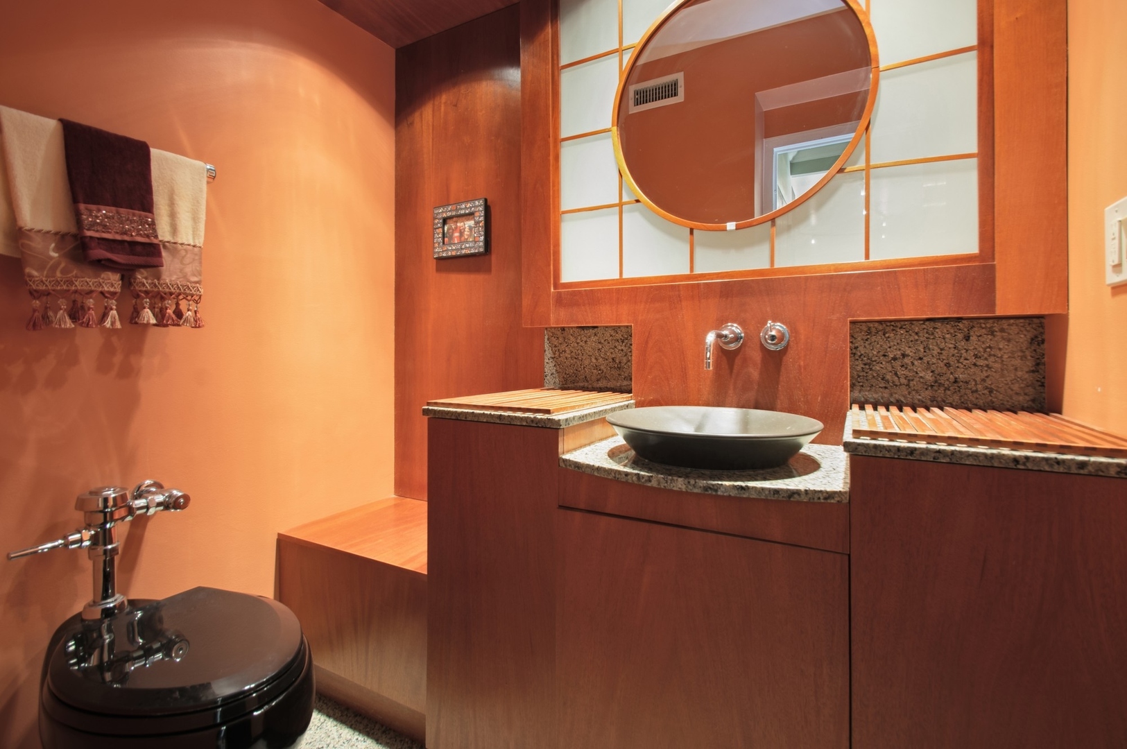 1550 N Lake Shore Drive Unit: 23B