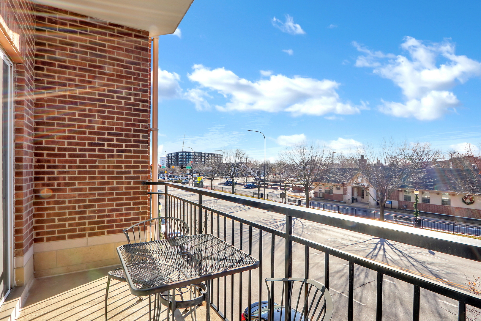 40 E Northwest Highway Unit: 217