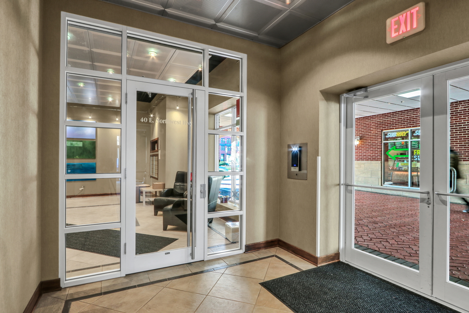 40 E Northwest Highway Unit: 217