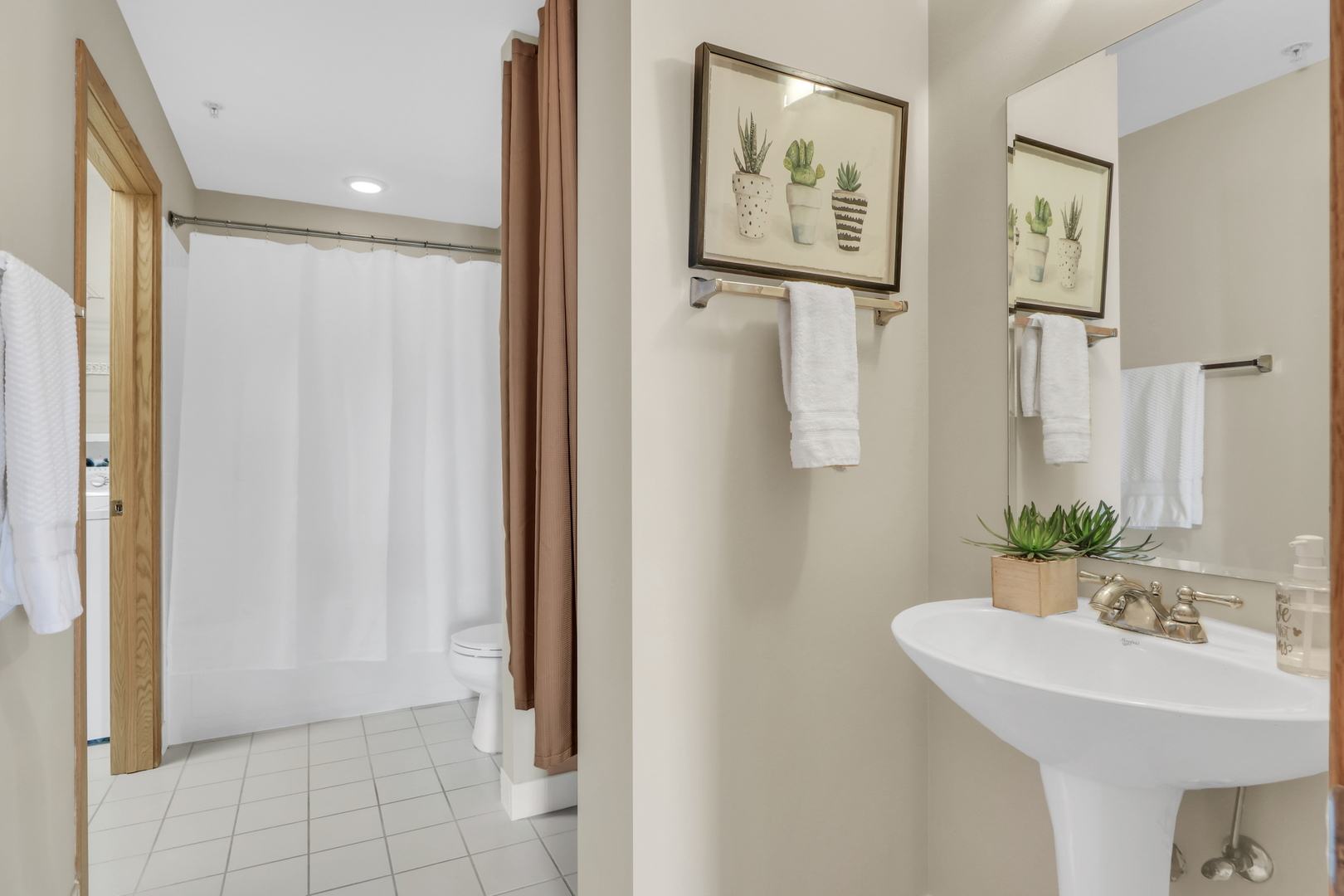 40 E Northwest Highway Unit: 217