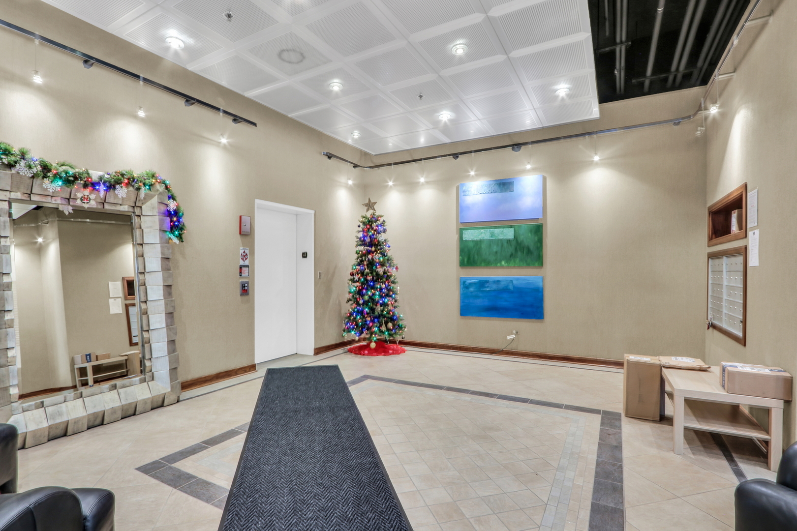 40 E Northwest Highway Unit: 217