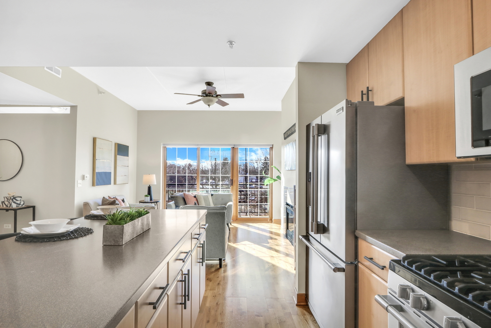 40 E Northwest Highway Unit: 217