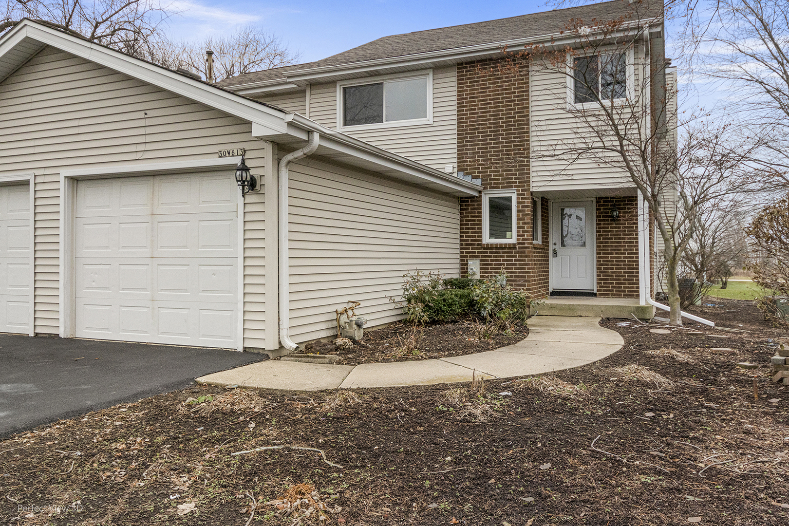 30W613 Fairway Drive