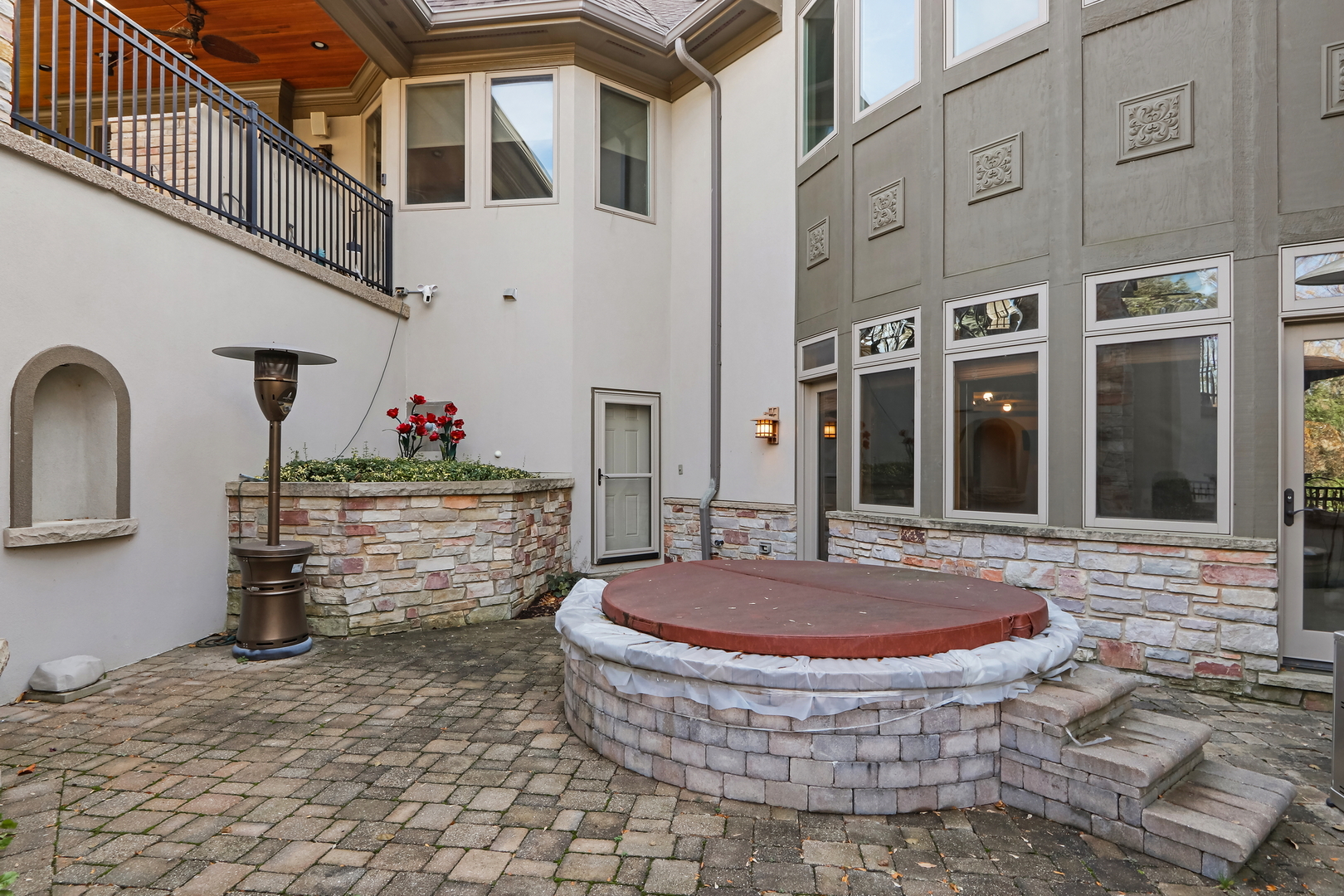 16126 Hill Grove Court