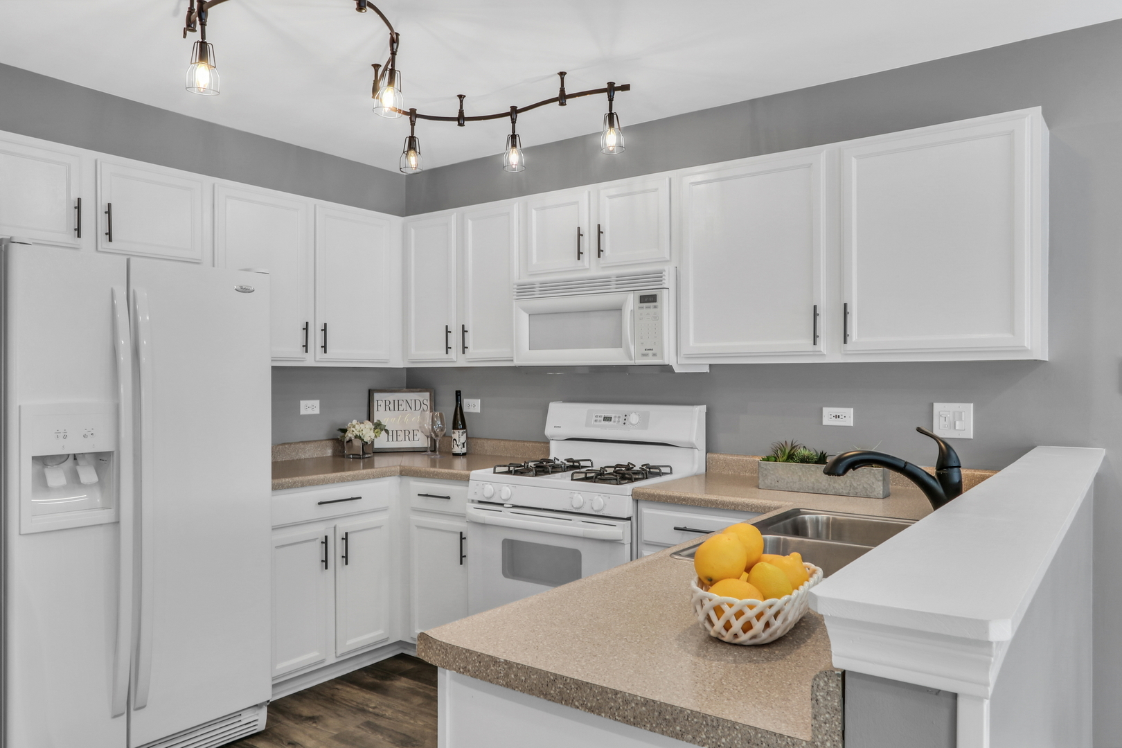 951 SUMAC Court Unit: 951