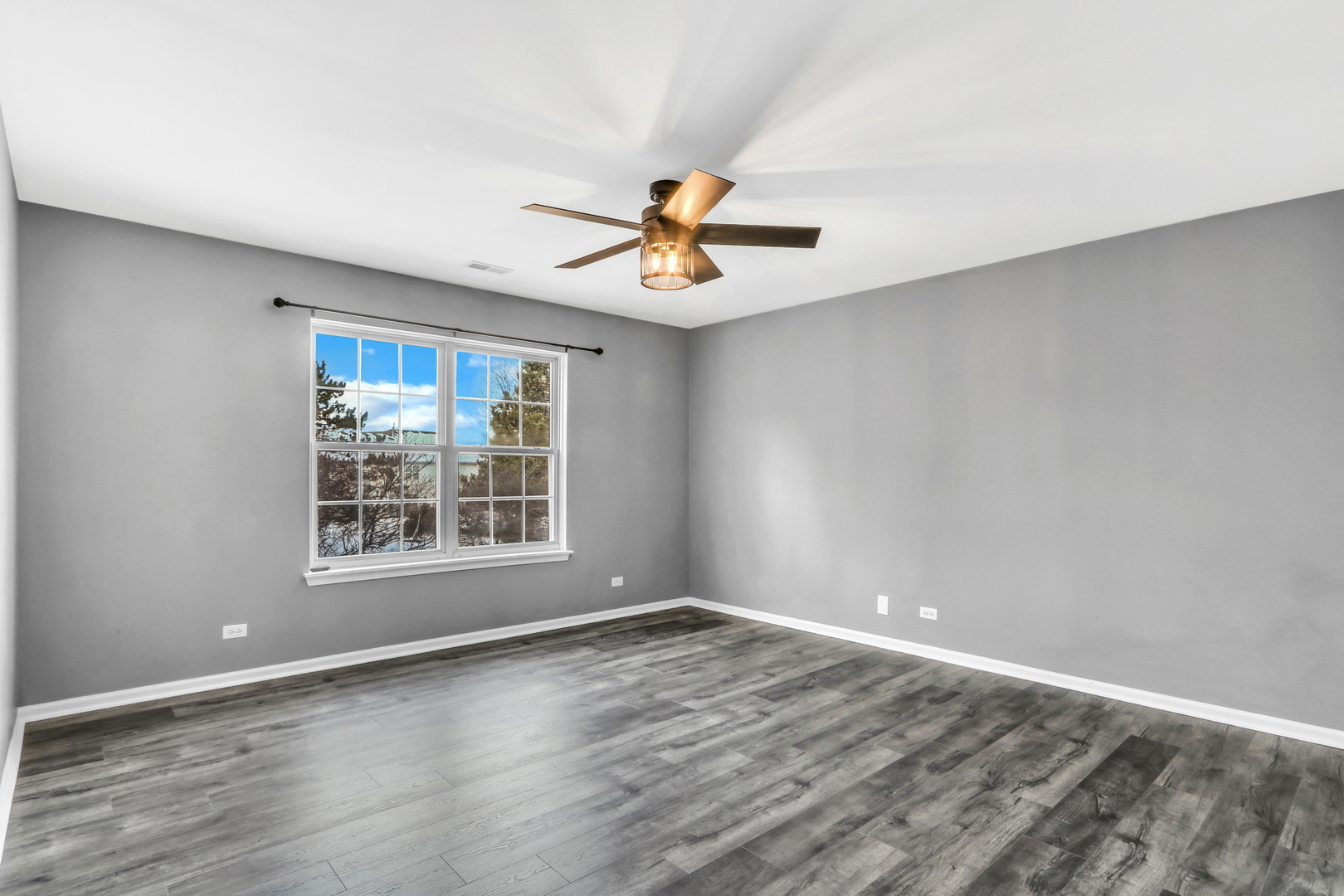 951 SUMAC Court Unit: 951